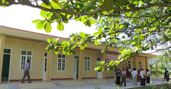 Tiêu chuẩn nhà ở công vụ với giáo viên, bác sĩ đến công tác tại xã vùng sâu, vùng xa từ 1/8