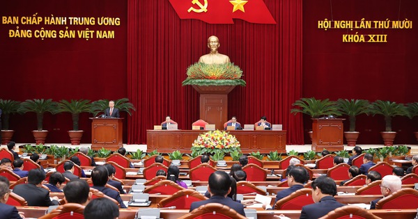 Ngày làm việc thứ hai của Hội nghị lần thứ 10 Ban Chấp hành TW Đảng khóa XIII