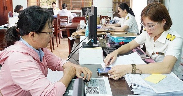 Nghị định số 82/2025/NĐ-CP gia hạn thời hạn nộp thuế và tiền thuê đất năm 2025