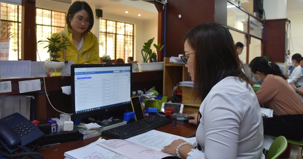 Đề xuất bỏ quy định NGẠCH CÔNG CHỨC tại Luật Cán bộ, công chức hiện hành