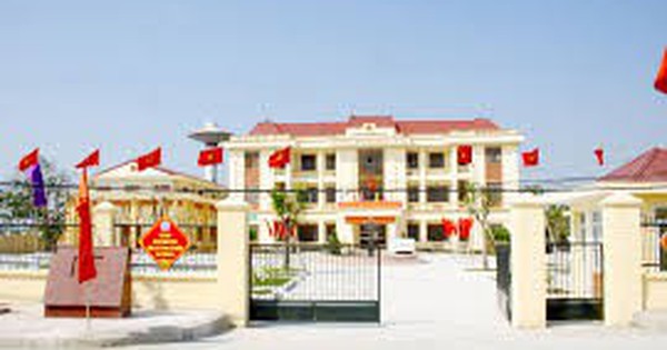 Chính phủ quy định các phòng chuyên môn được tổ chức ở cấp xã