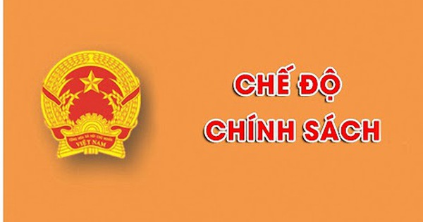 Chính sách với cán bộ từ cấp xã trở lên đã đủ tuổi nghỉ hưu nghỉ việc ngay do sắp xếp bộ máy